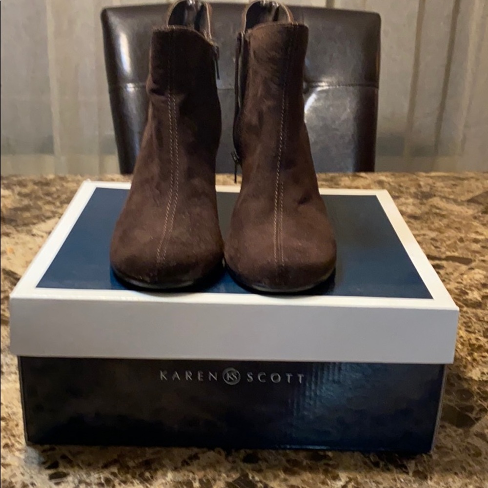 Brown ankle boots